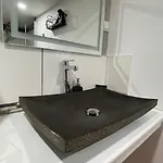 Gemuetliche Moeblierte Souterrain Διαμέρισμα
